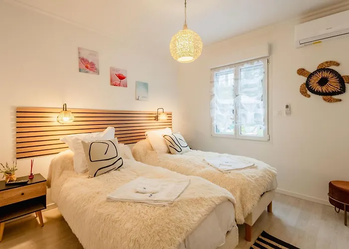 L'echappee Belle Nyaraló