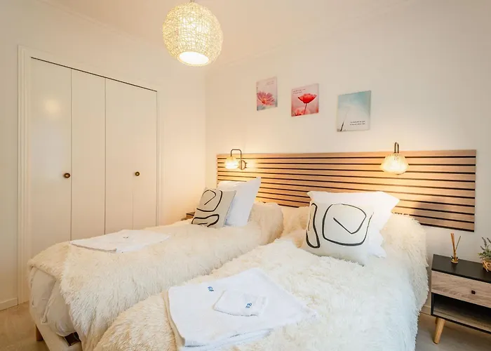 L'echappee Belle Nyaraló Carcassone